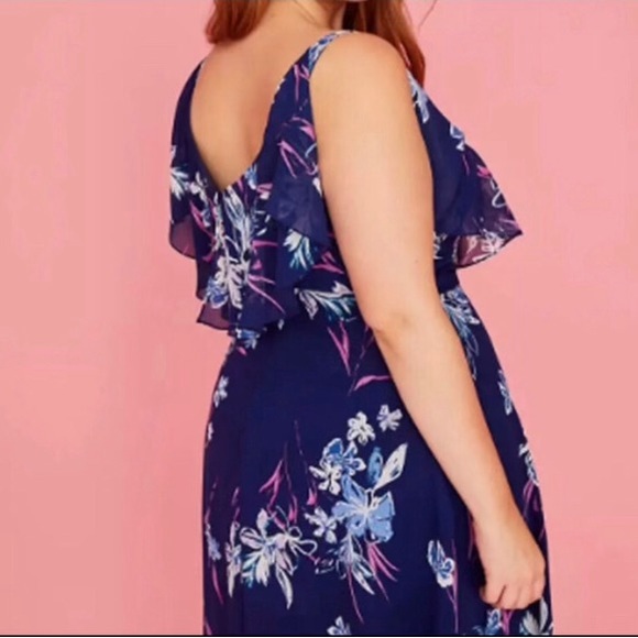 NWT Lane Bryant 28 Plus V-neck, Navy Blue Flowered Dress - Picture 2 of 10